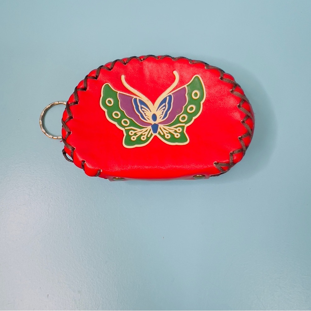 Butterfly Leather Change Coin Case Key Holder
4”x3”x1”